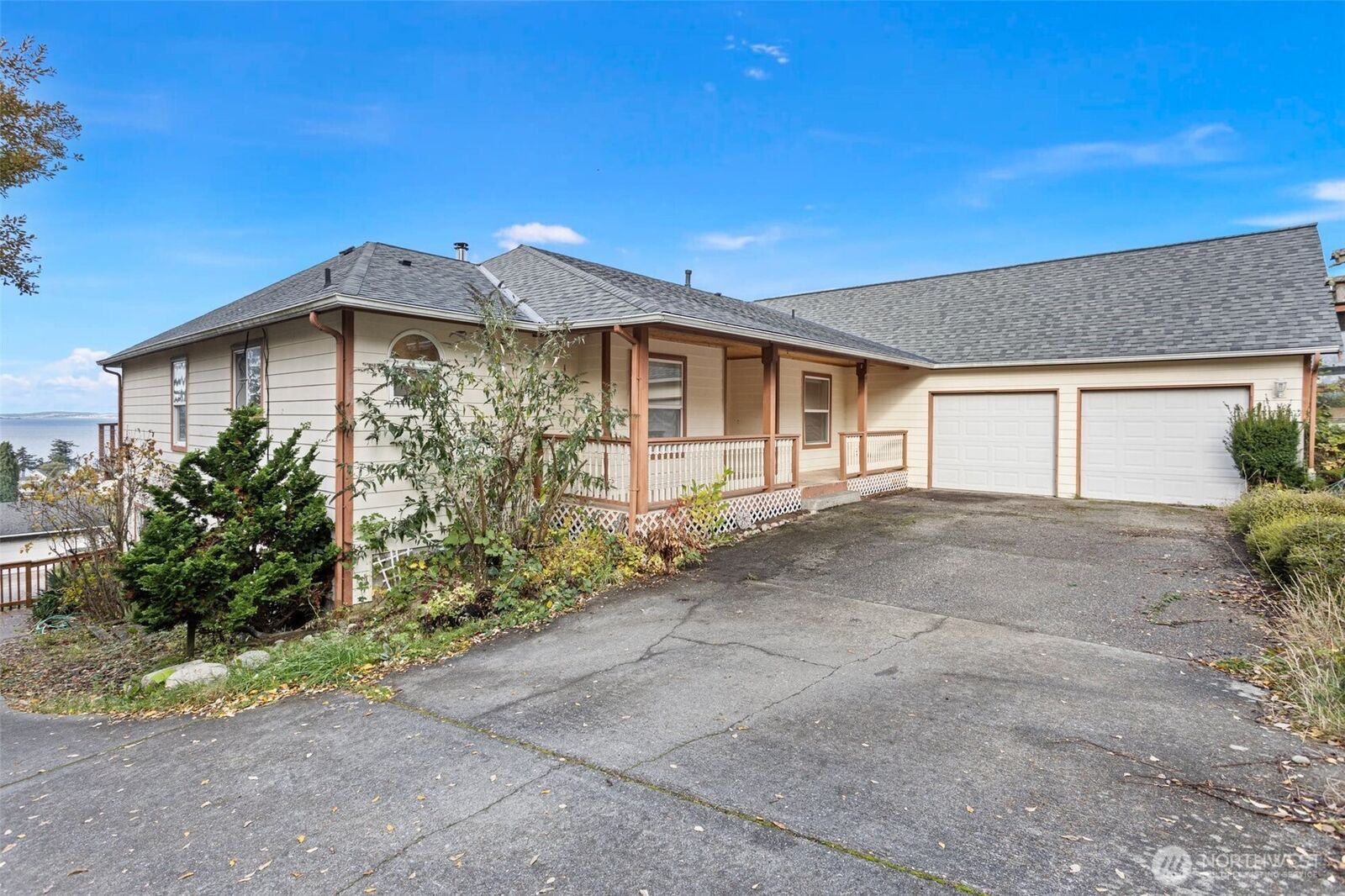 Property Photo: 184 Melissa Street WA 98282