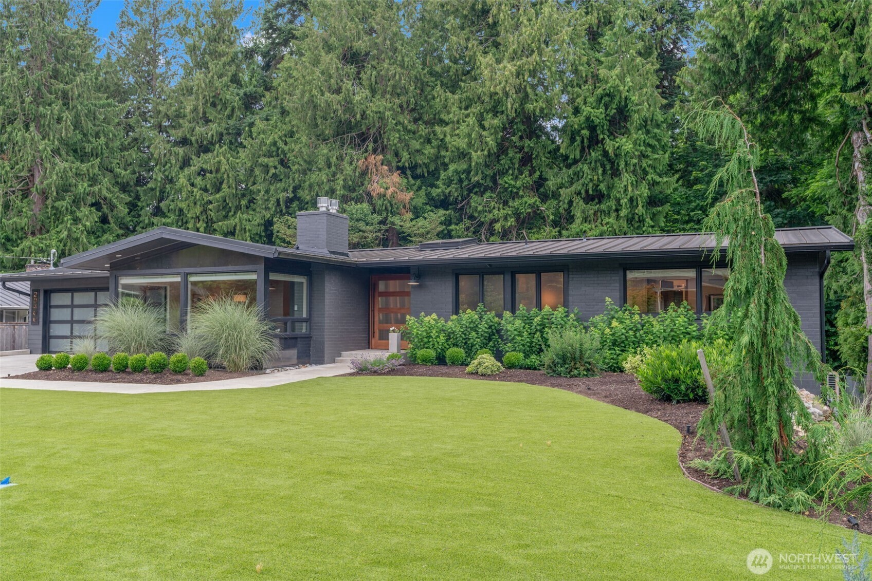Property Photo: 23406 Humber Lane WA 98020