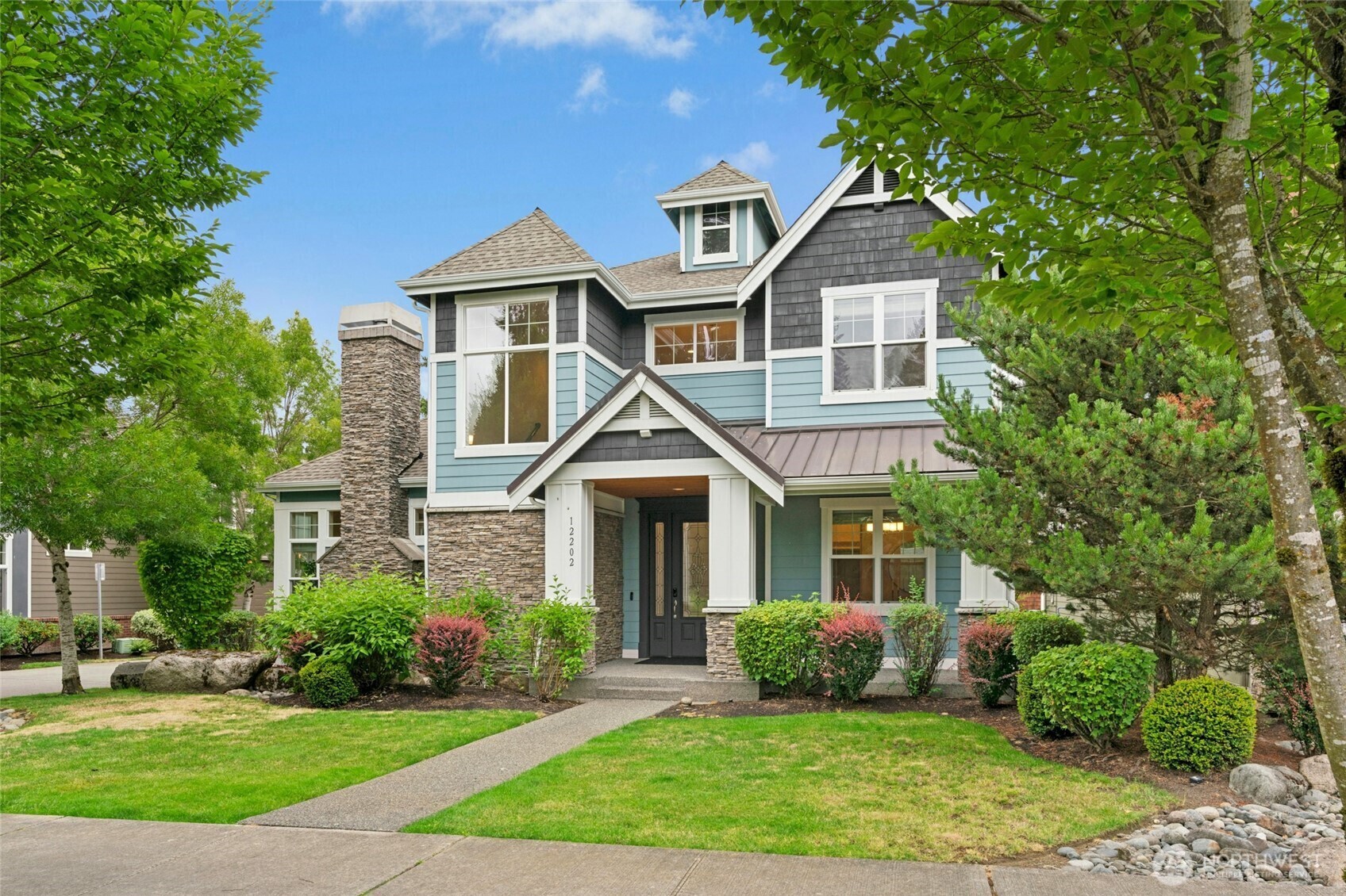 12202  168th Ct  NE  Redmond WA 98052 photo