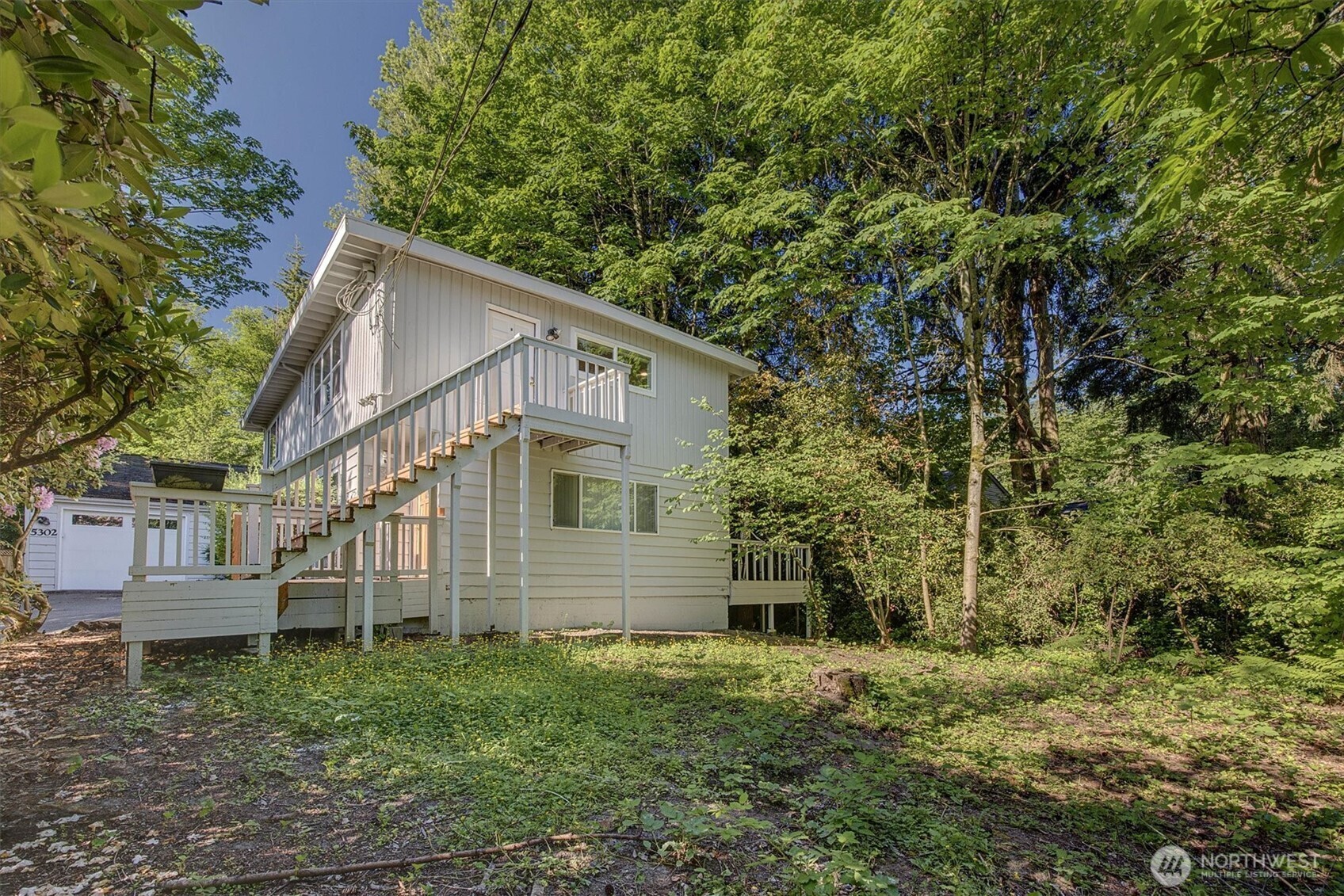 Property Photo: 5302 212 Street SW WA 98043