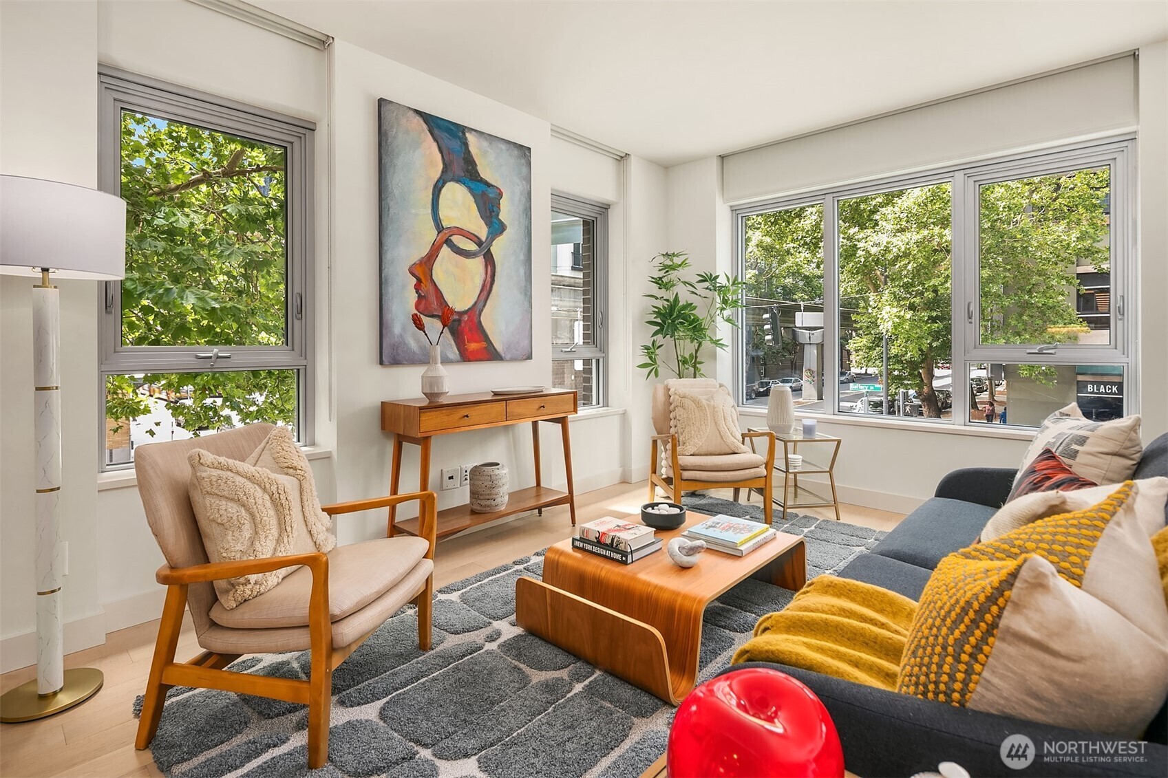 Property Photo: 583 Battery Street 212N WA 98121