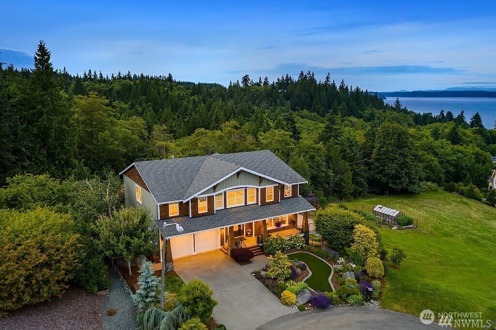 Property Photo: 6248 Spinnaker Ridge Lane WA 98236