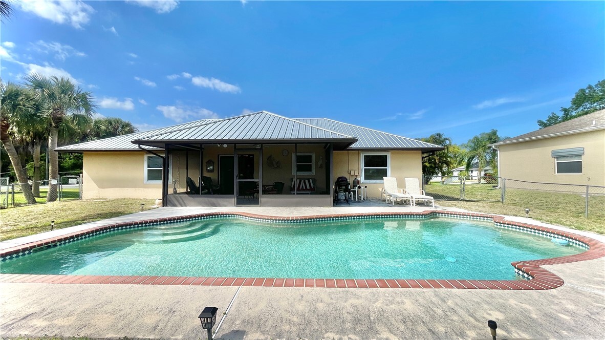 Property Photo: 757 Beard Avenue FL 32958