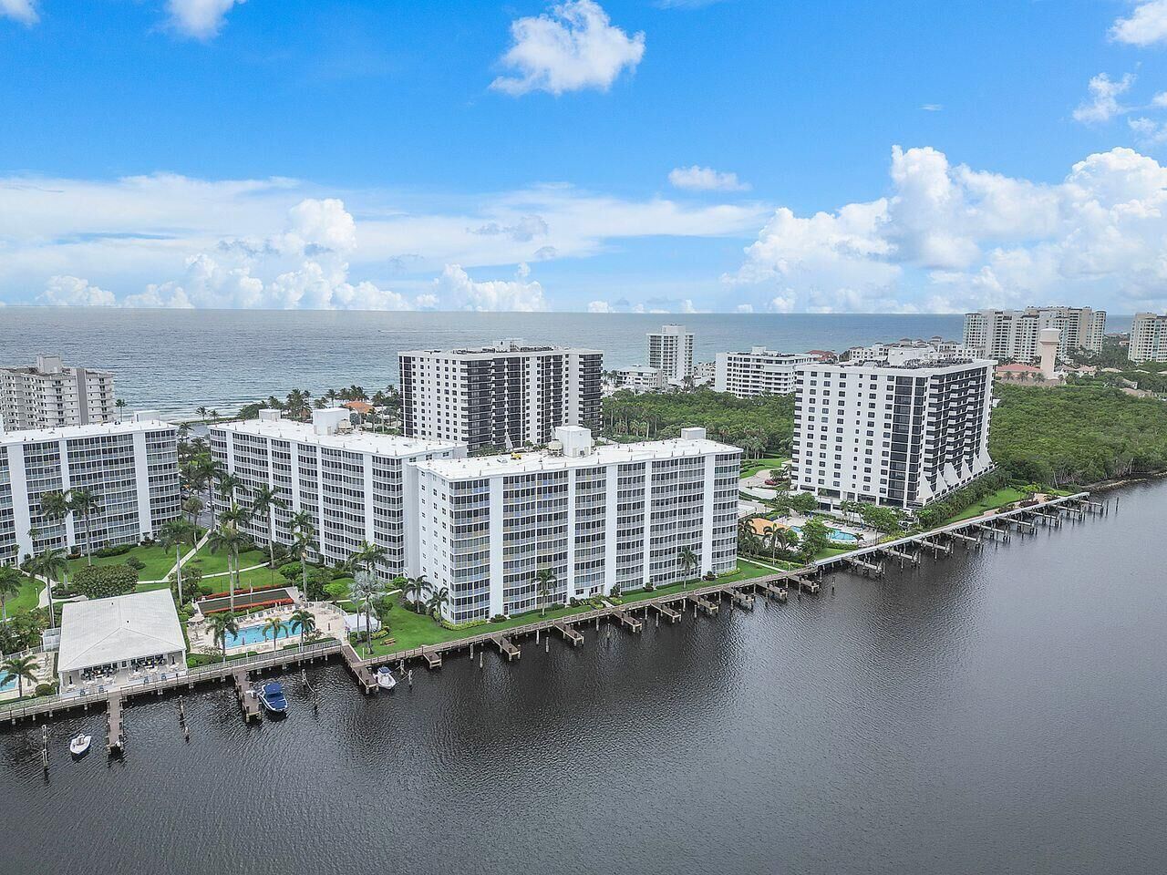 Property Photo: 3310 S Ocean Boulevard 631-D FL 33487