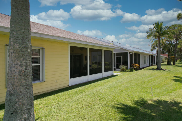Property Photo:  4007 Gator Trace Road  FL 34982 