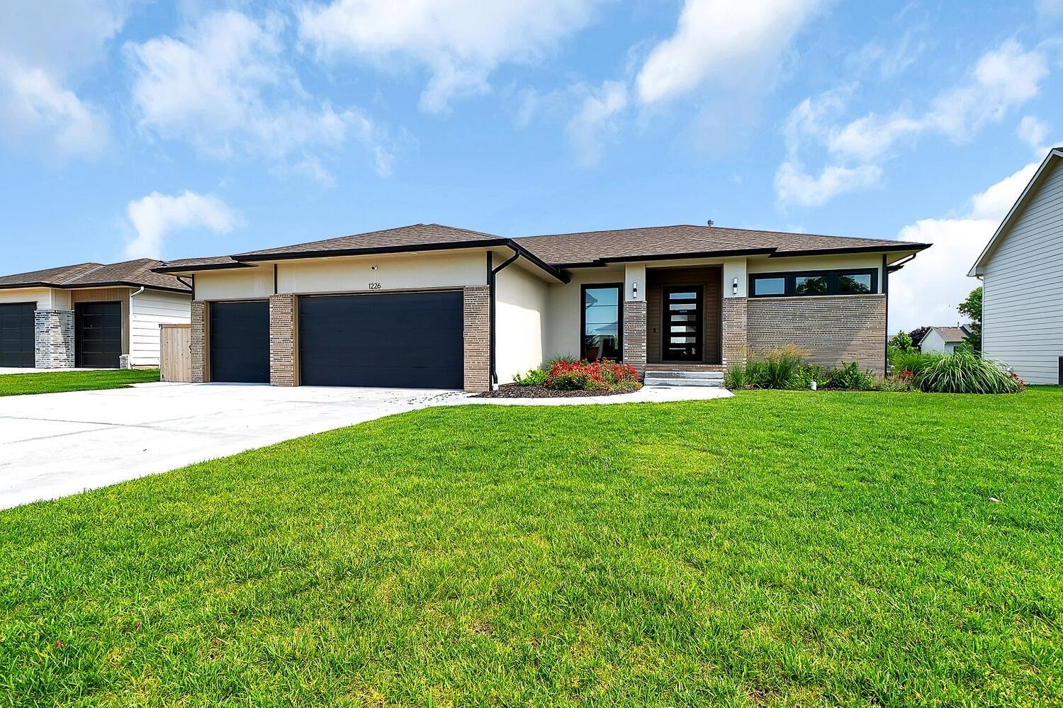 1226 W Lakeway Ct  Andover KS 67002 photo