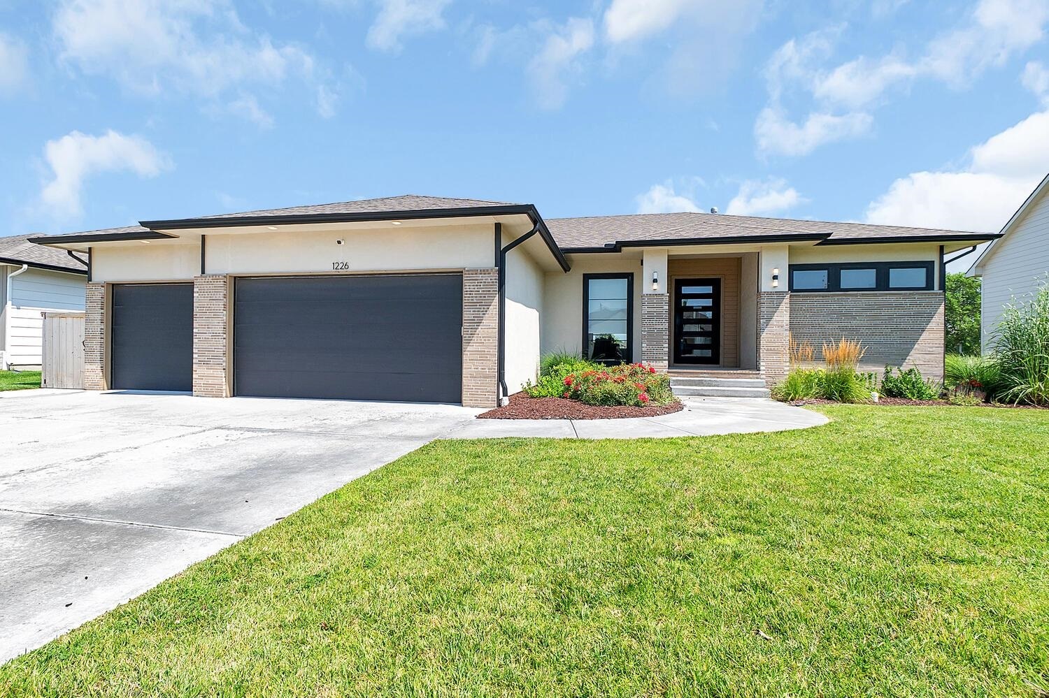 1226 W Lakeway Ct  Andover KS 67002 photo