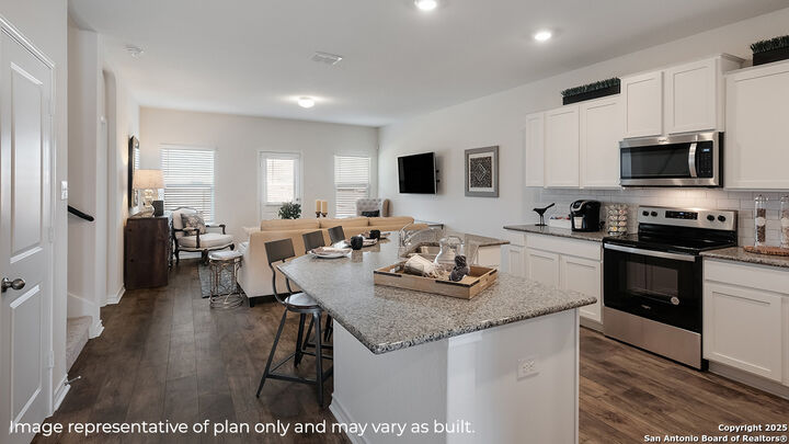 Property Photo: 12641 Olozaga TX 78109