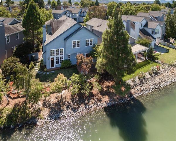 Property Photo:  63 Waterside Circle  CA 94065 