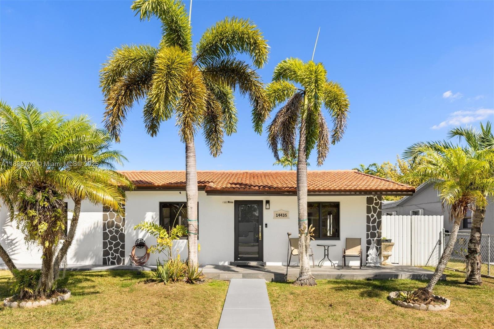 Property Photo: 14435 SW 293rd Ter FL 33033