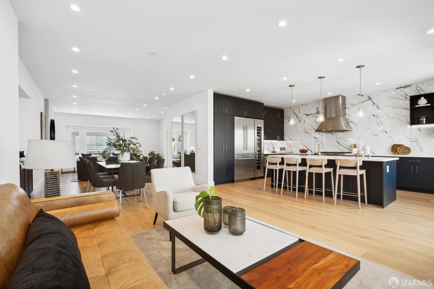 2418 21st Avenue  San Francisco CA 94116 photo