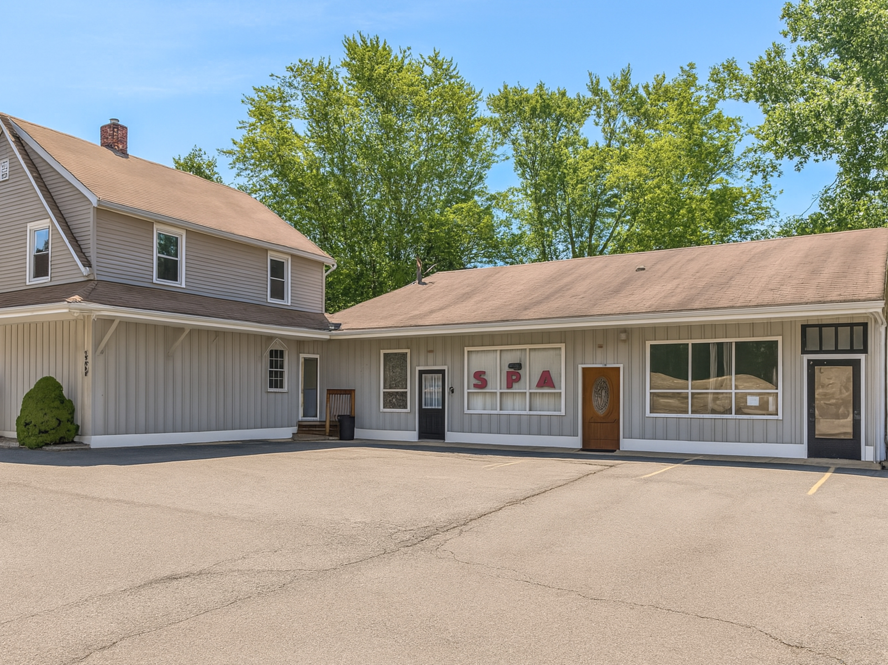 Property Photo: 223 East Main Street CT 06405