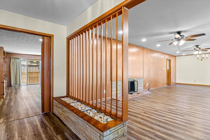 Property Photo:  410 N Eisenhower Street  MO 65708 