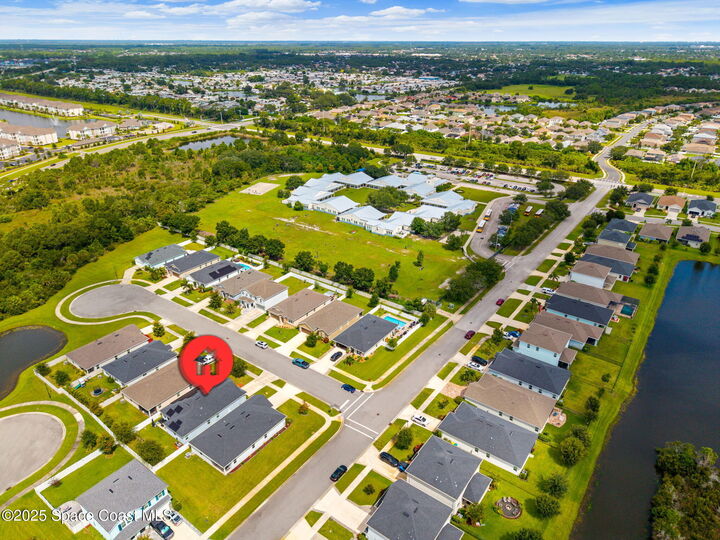 Property Photo: 1611 Orsi Place FL 32904