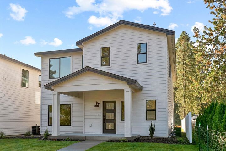 Property Photo: 6203 E 13th Ln WA 99212
