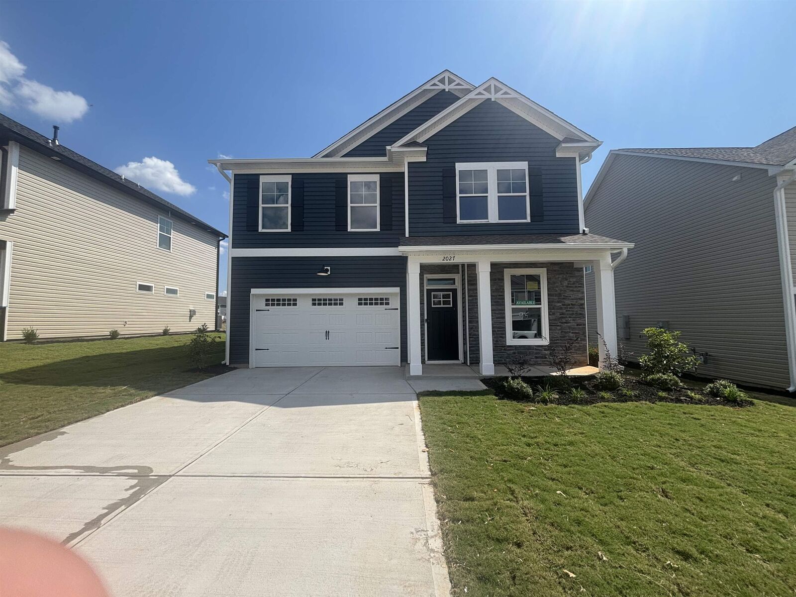 Property Photo:  2027 Halton Oaks Drive  SC 29303 
