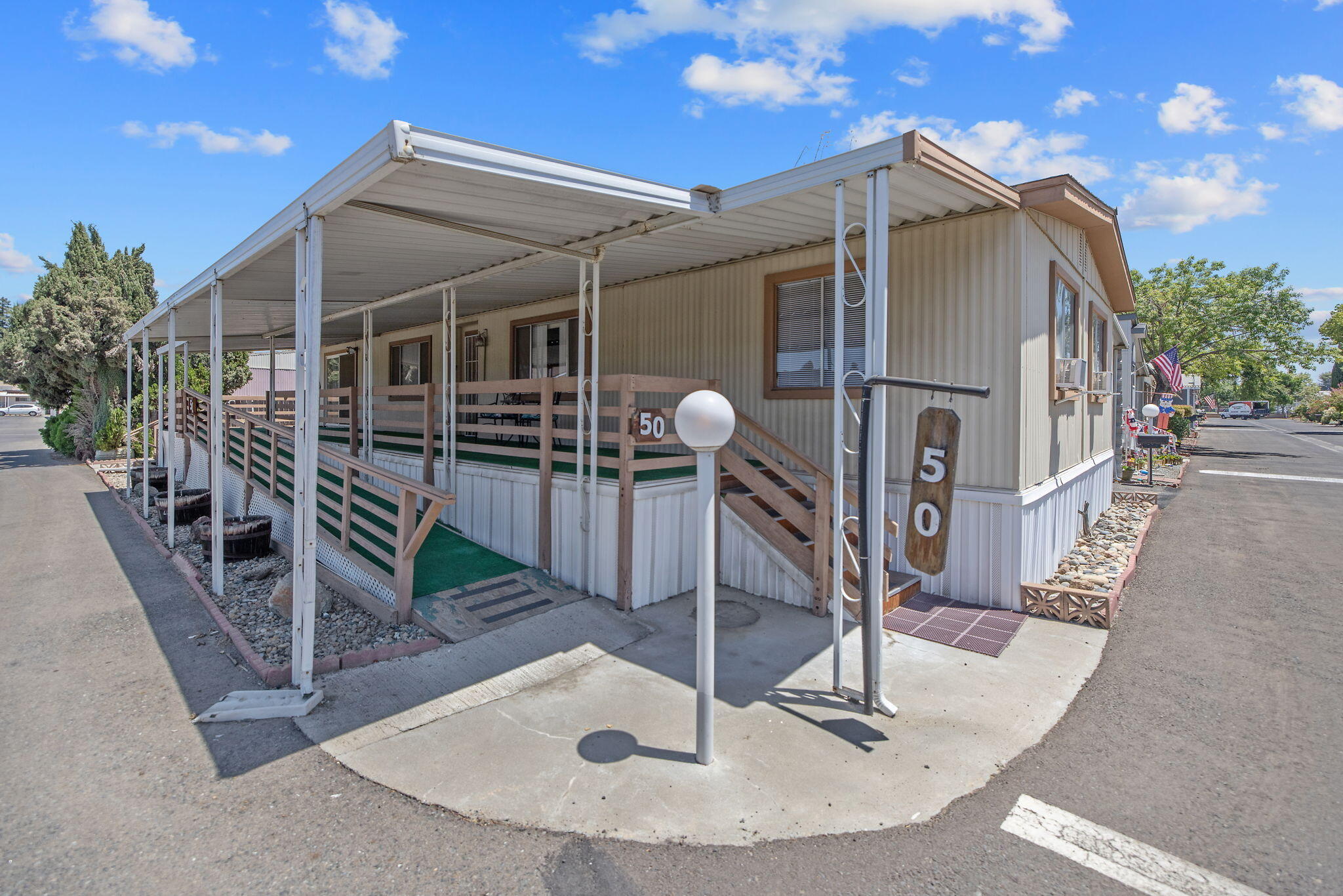 Property Photo: 415 N Akers Street 50 CA 93291