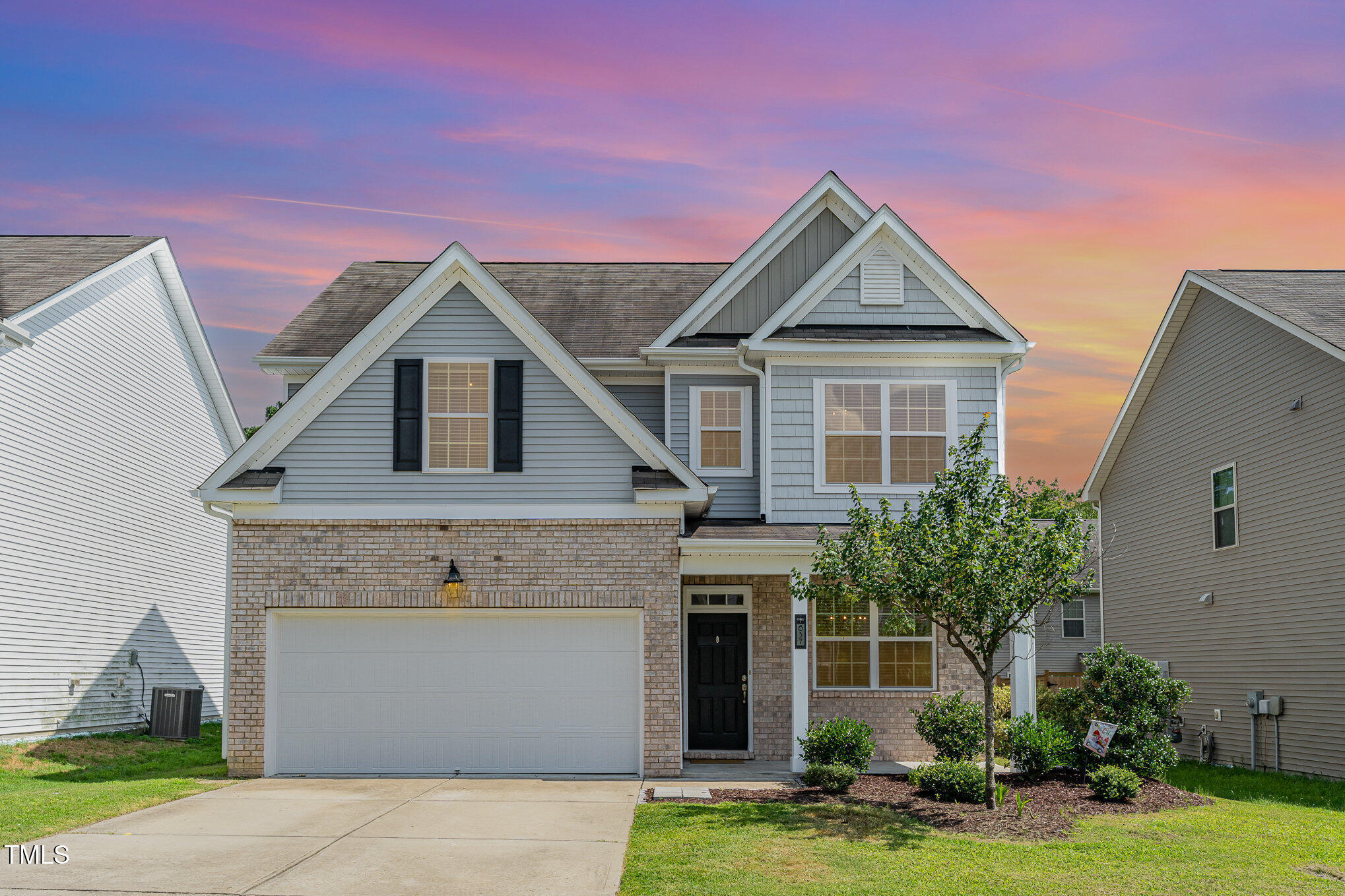 Property Photo: 637 Stapleford Lane NC 27526