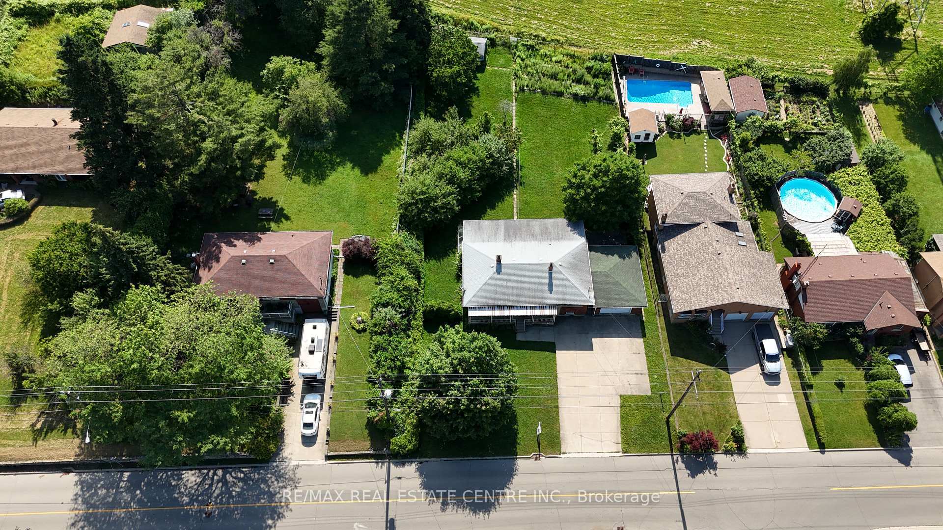 Property Photo: 392 Upper Horning Road ON L9G 3K9