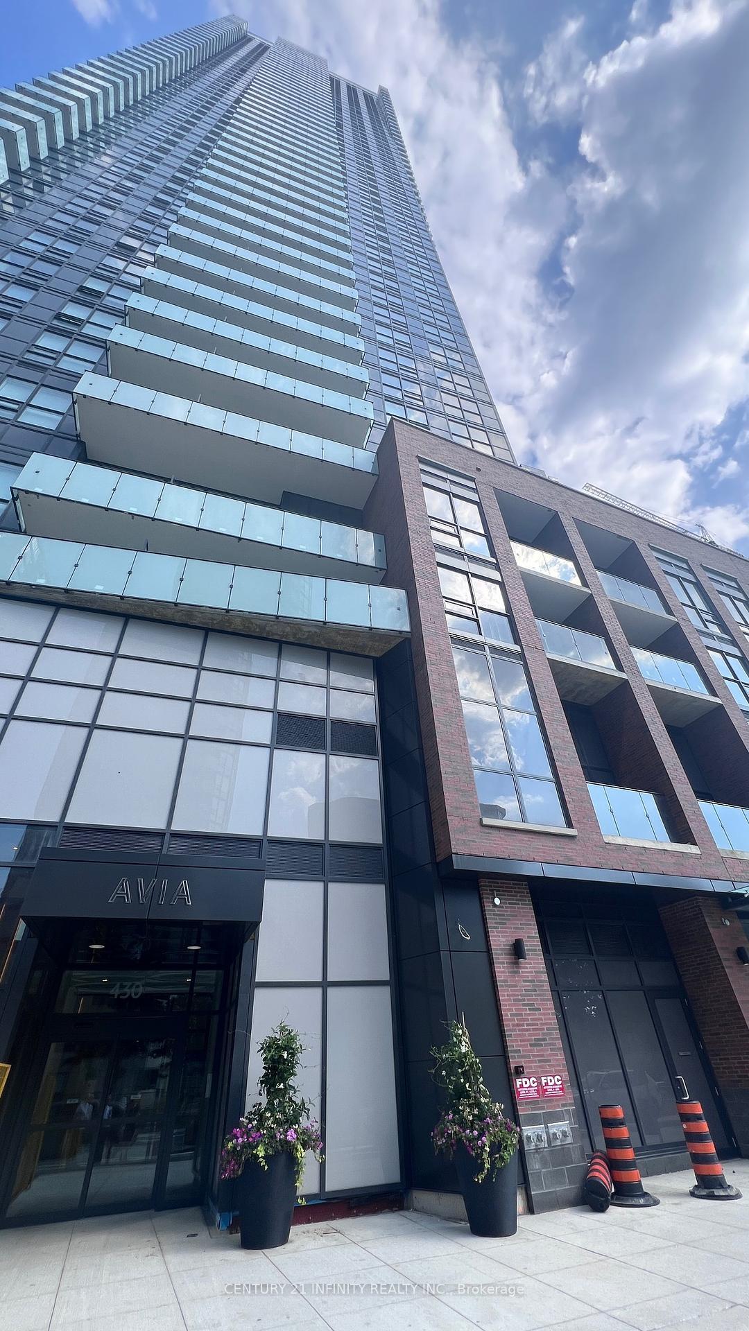 430 Square One Drive 3509  Mississauga ON L5B 0L6 photo
