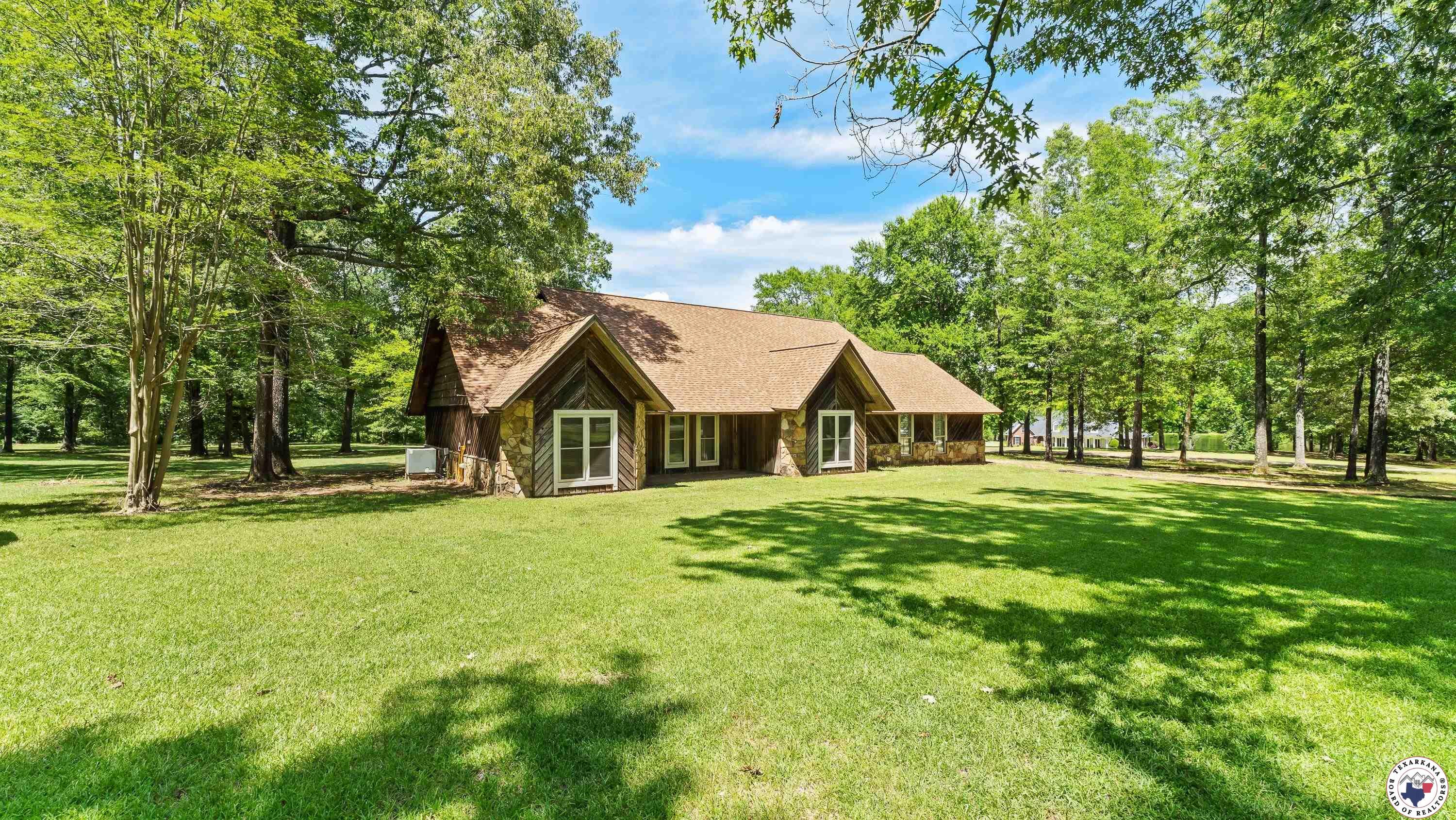 Property Photo:  1135 Cook Rd  AR 71854 