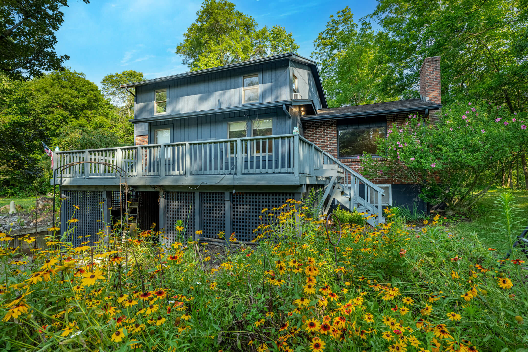 Property Photo: 4025 School Road OH 45344