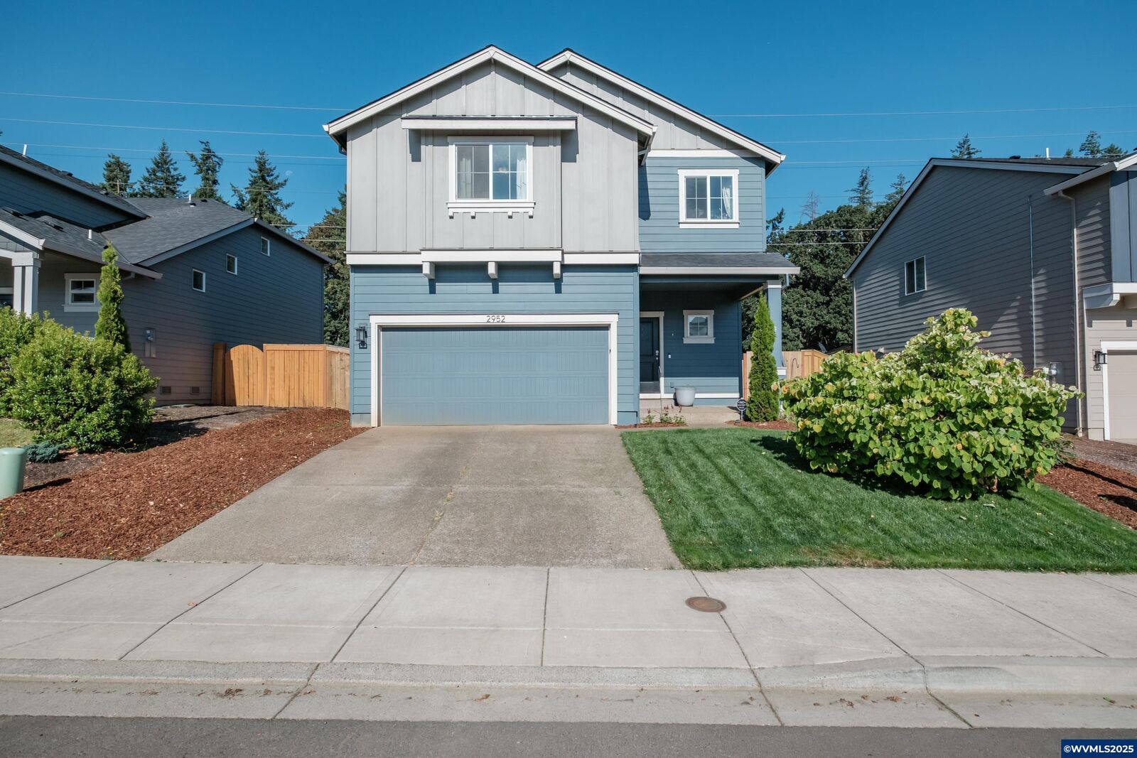 Property Photo:  2952 Christina St NW  OR 97304 