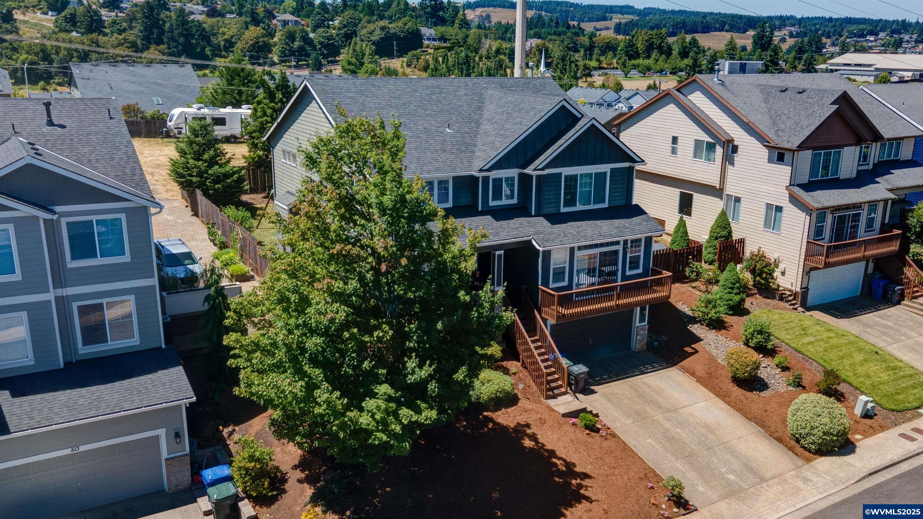 Property Photo: 523 Golden Eagle St NW OR 97304