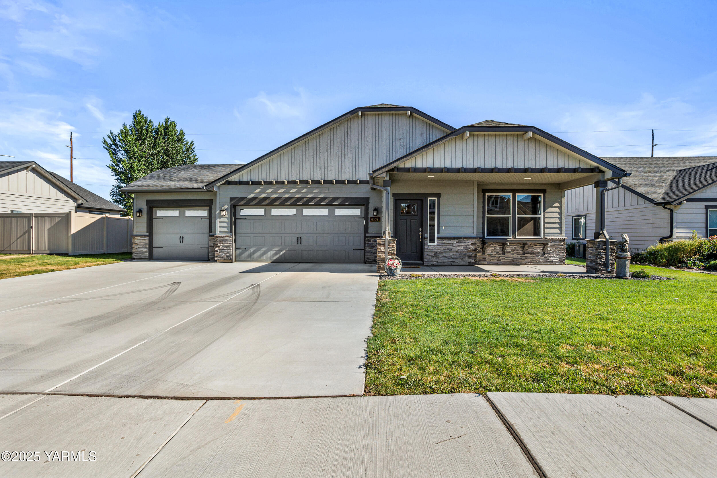 6109 Cottonwood Lp  Yakima WA 98903 photo