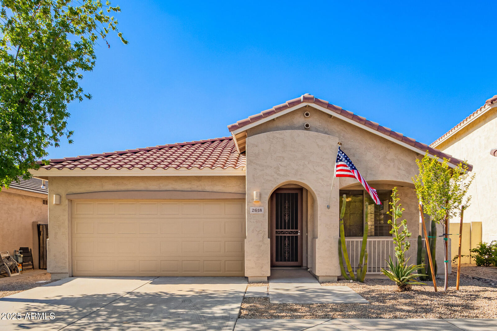 Property Photo:  2618 E Fremont Road  AZ 85042 