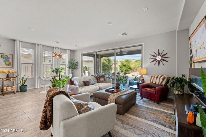 Property Photo:  4410 Noble Drive  AZ 85390