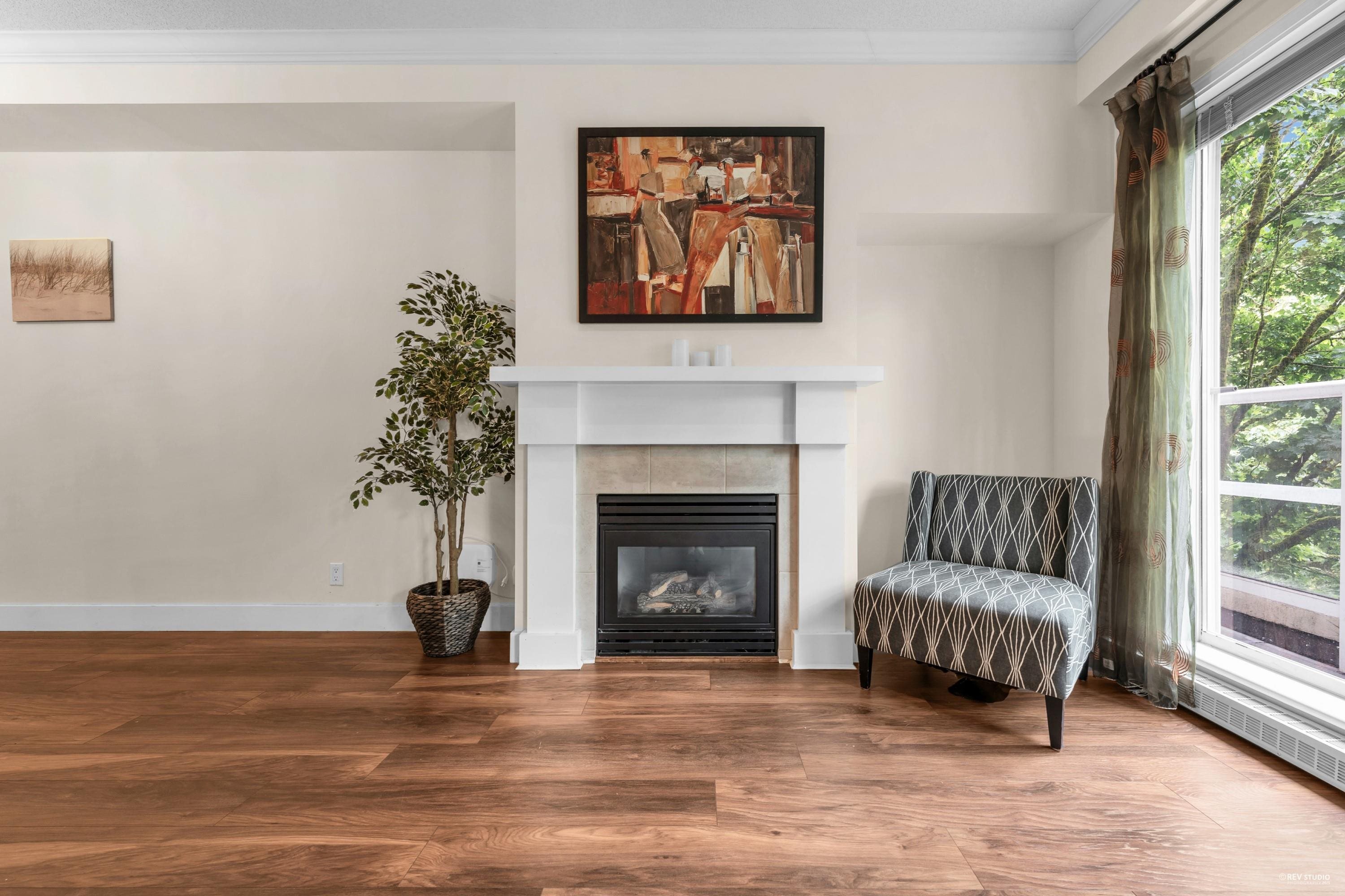 Property Photo: 5790 East Boulevard 304 BC V6M 4M4