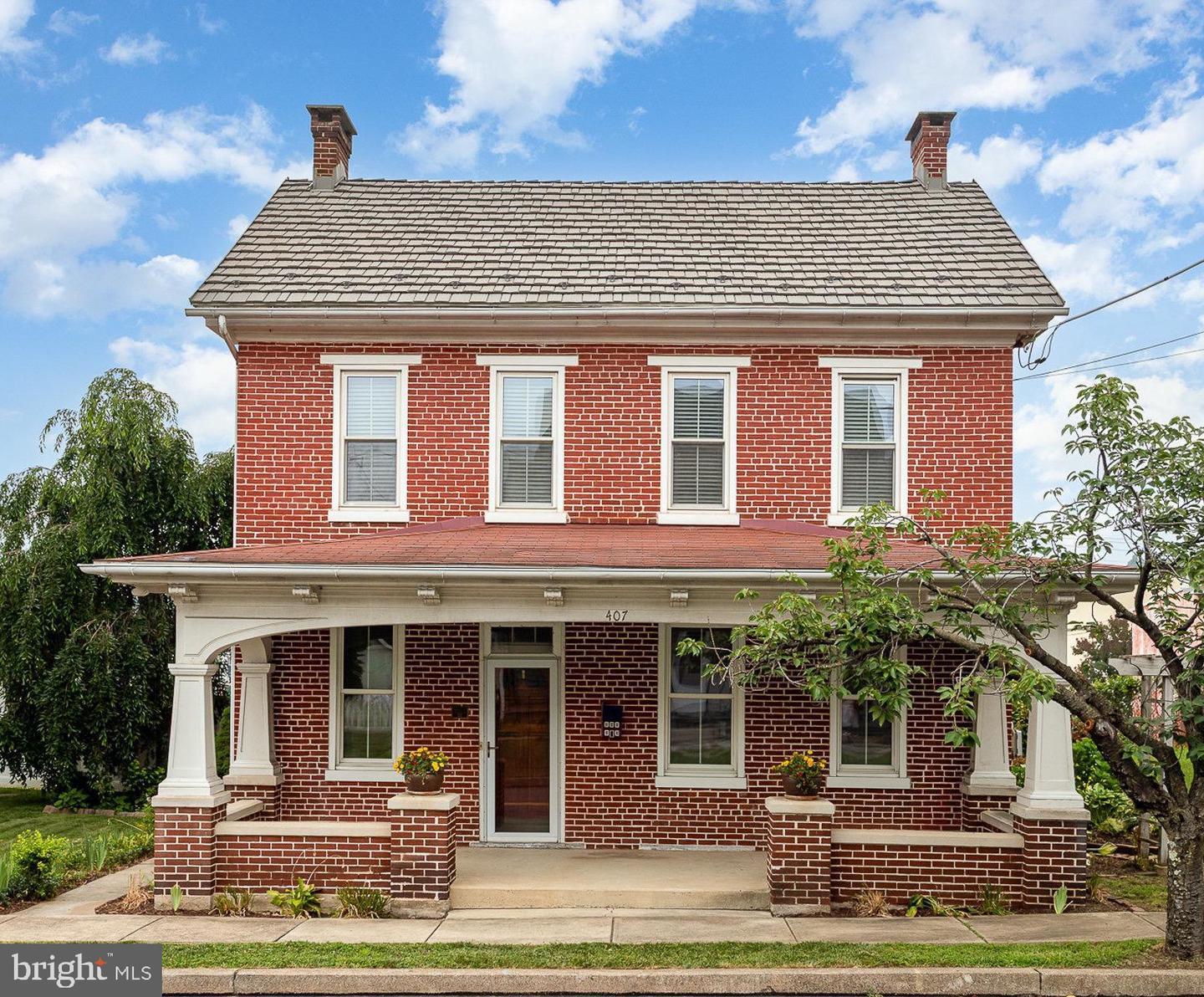 407 E Derry Road  Hershey PA 17033 photo