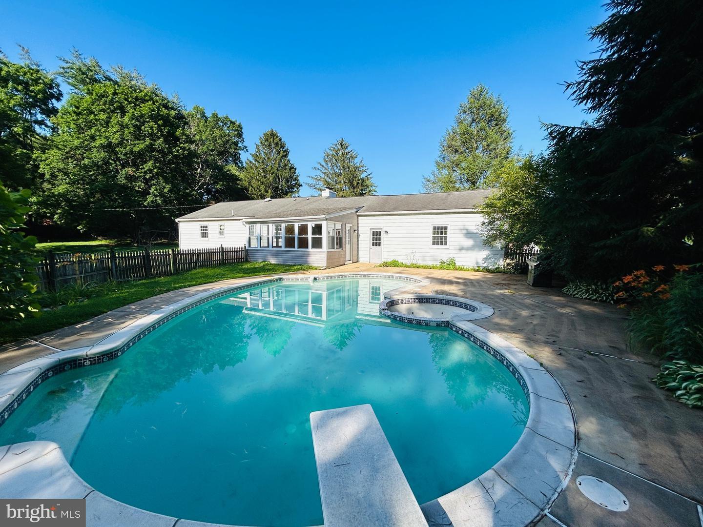 Property Photo: 108 Grandview Road PA 19335