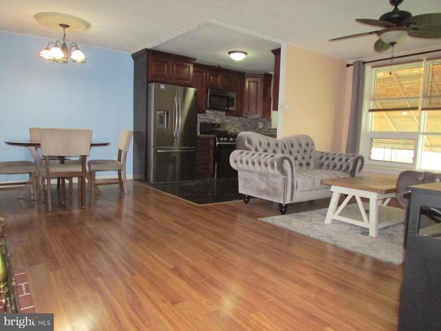 Property Photo: 2117 Solly Avenue PA 19152
