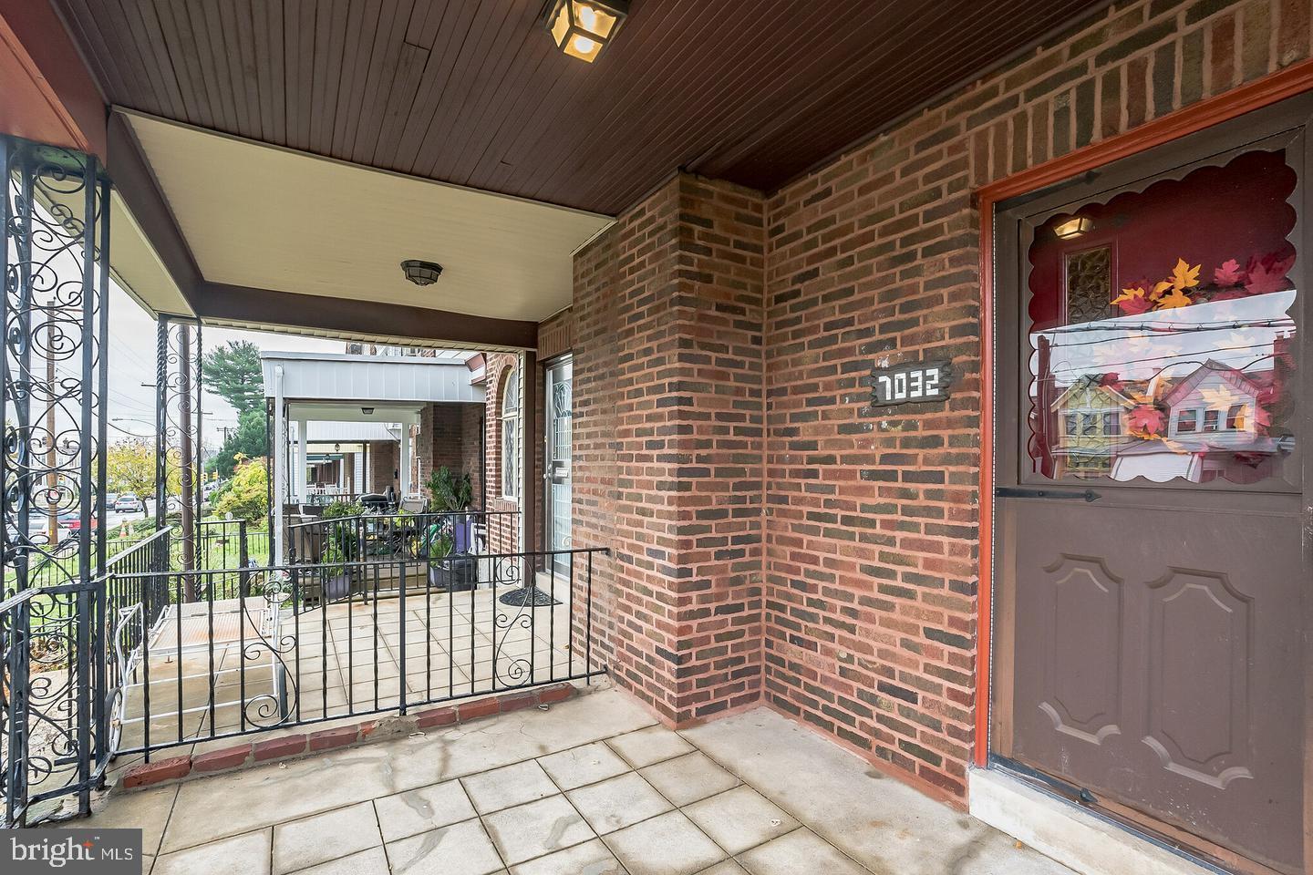 Property Photo: 7032 Limekiln Pike PA 19138