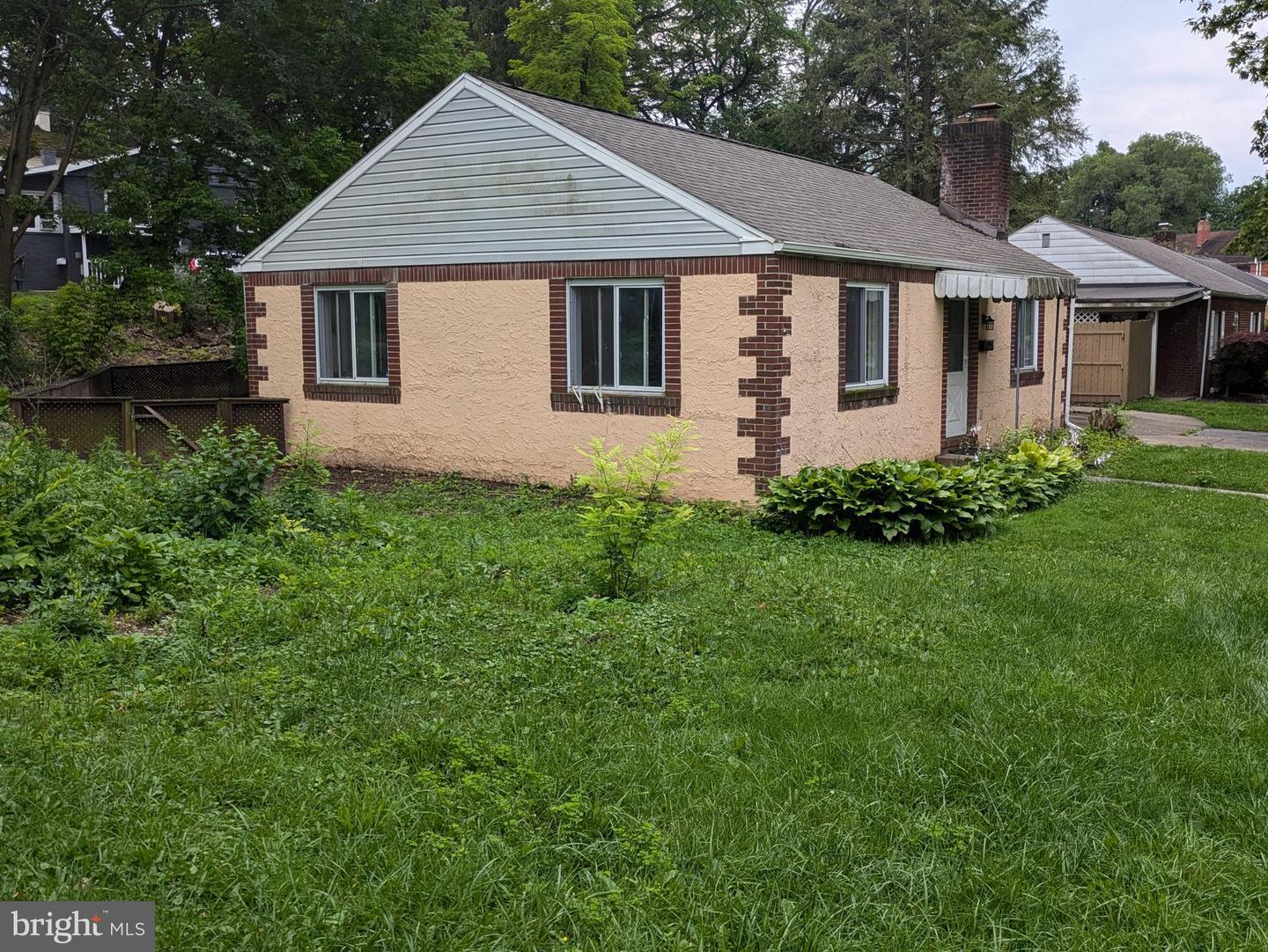 Property Photo:  106 Westerly Parkway  PA 16801 