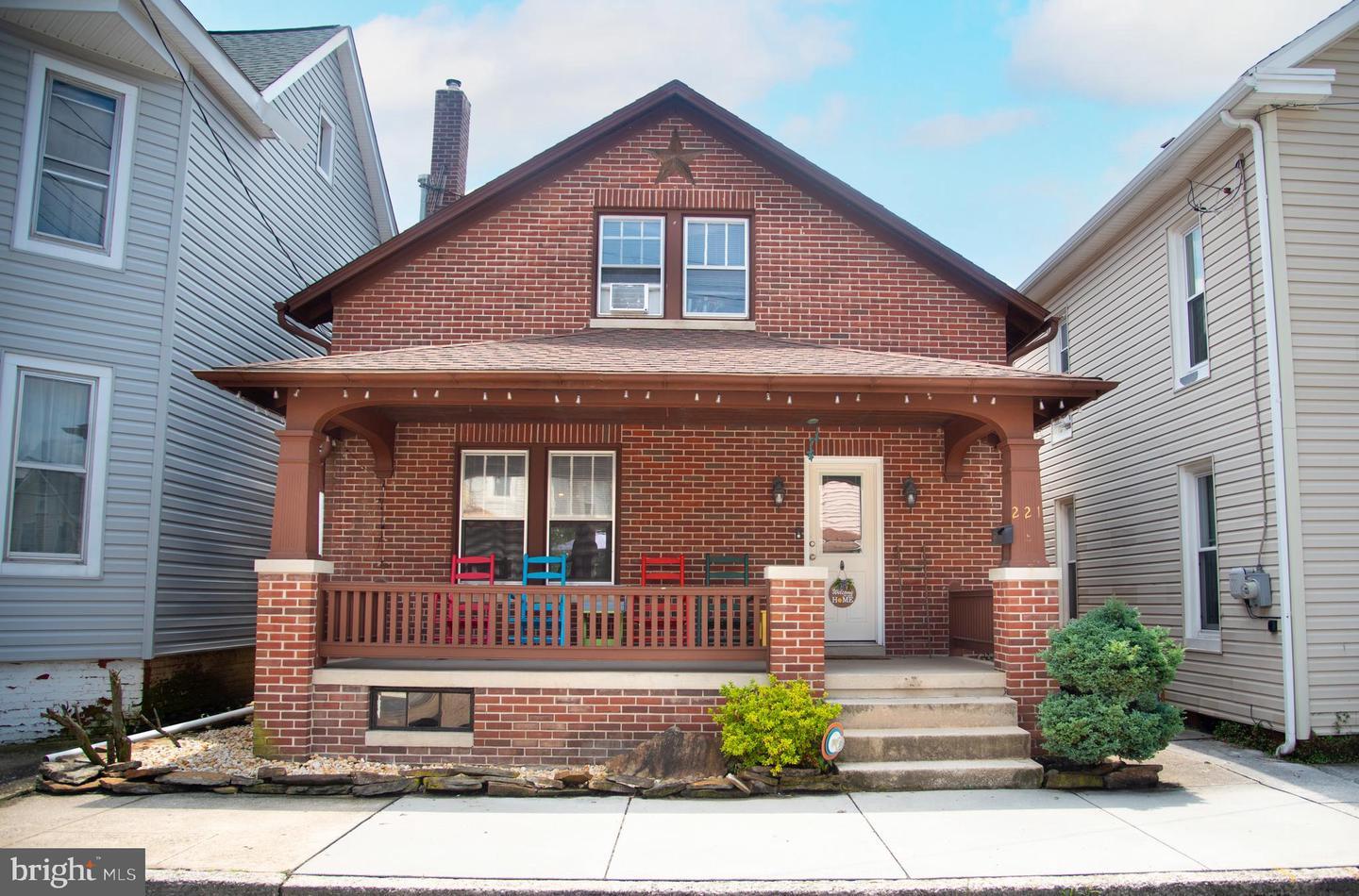 221 Locust Street  Hanover PA 17331 photo