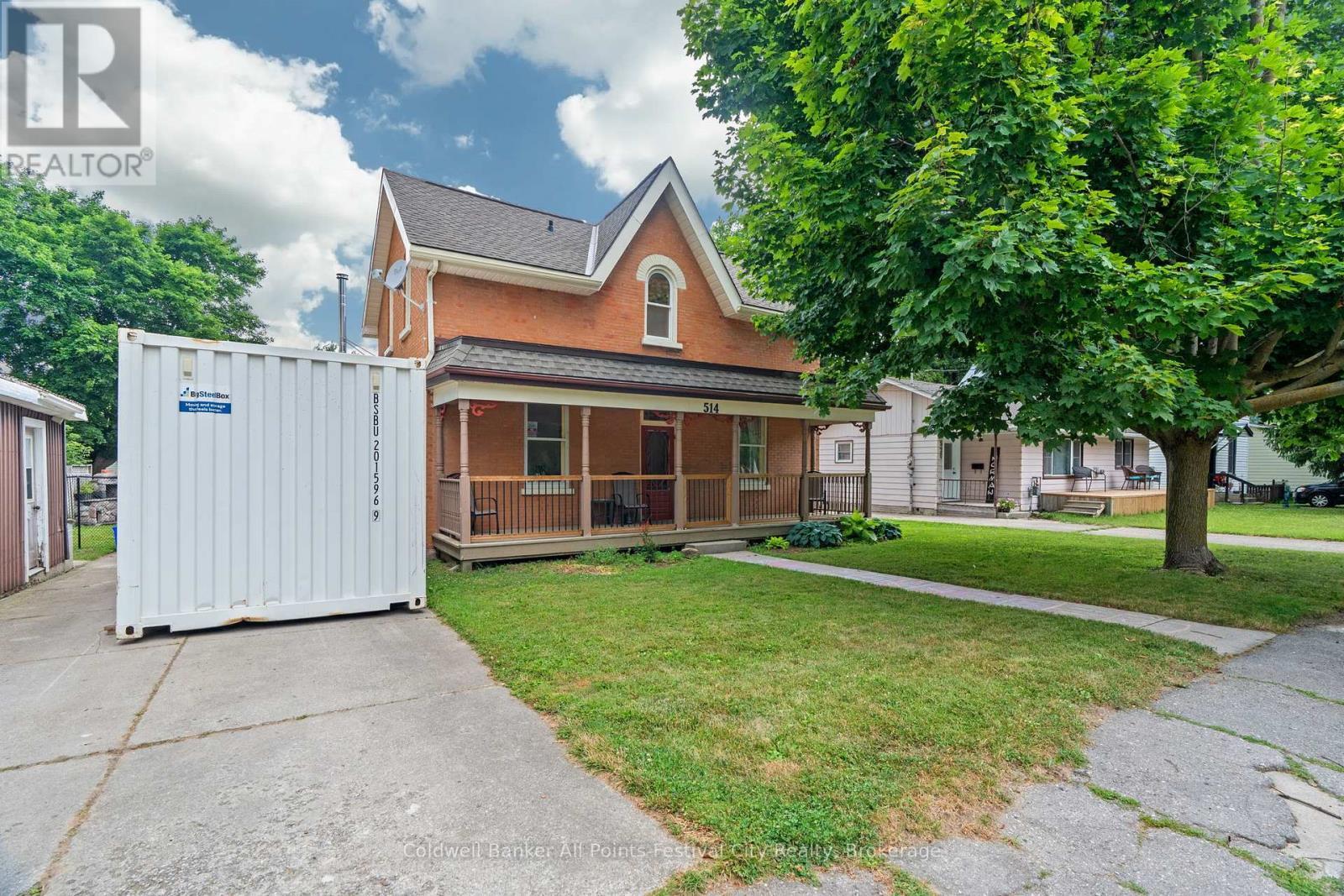 Property Photo: 514 Alice Street ON N0G 2W0