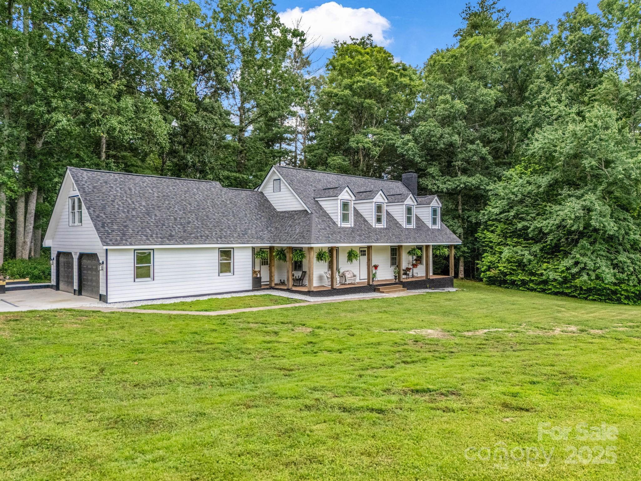 Property Photo: 213 Raintree Drive NC 28791