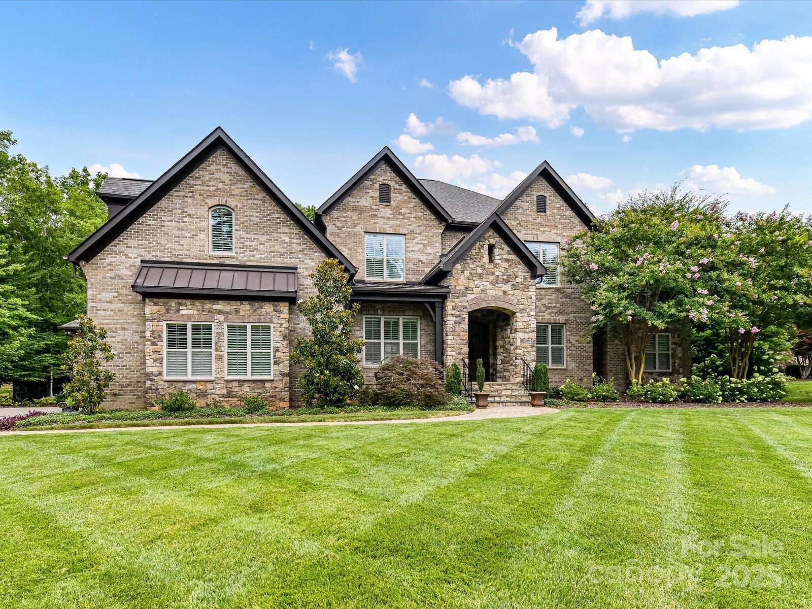 Property Photo:  1111 Bromley Drive  NC 28104 