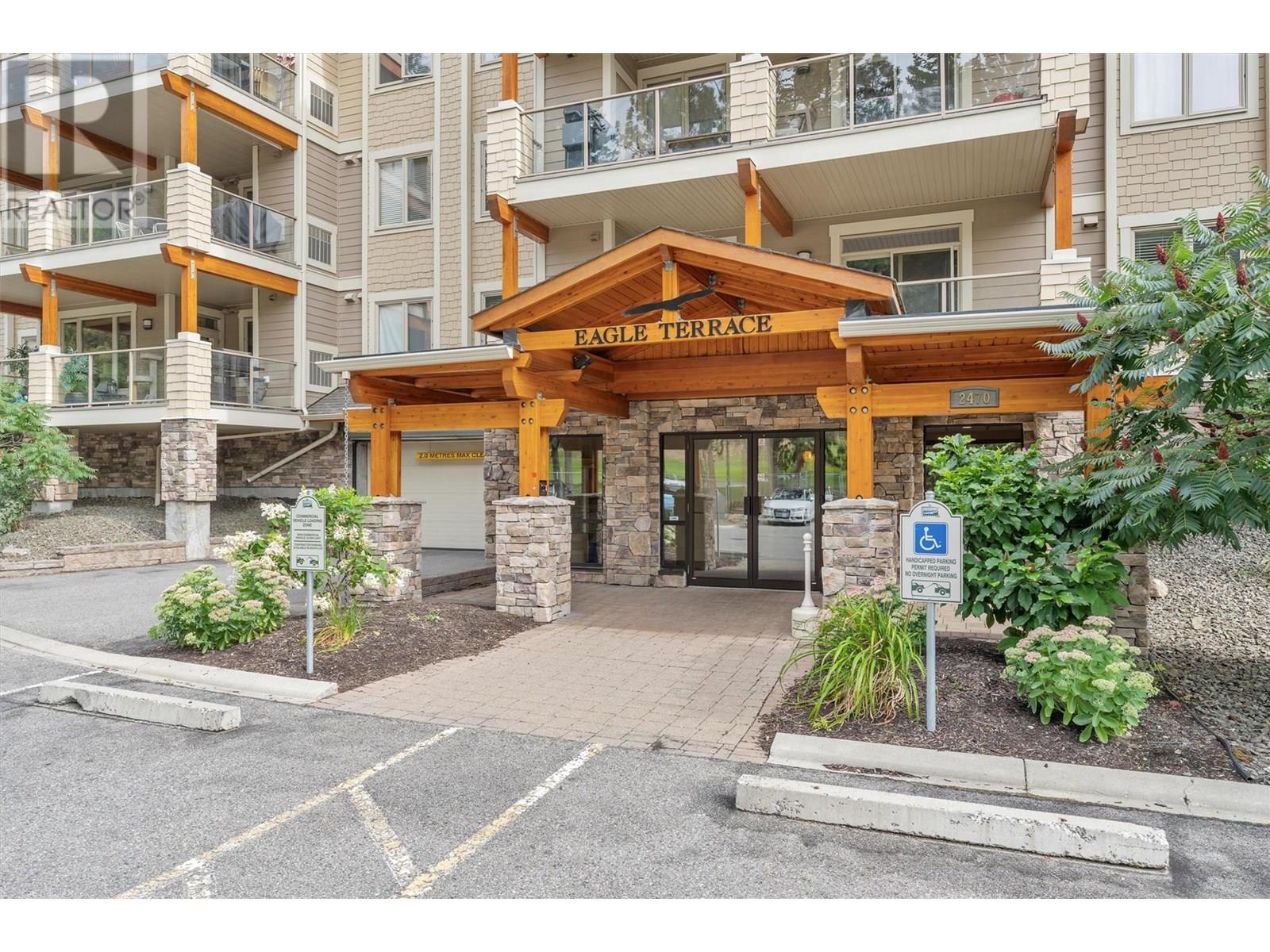 Property Photo: 2470 Tuscany Drive 201 BC V4T 3G8
