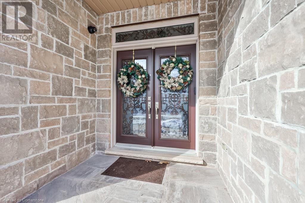 Property Photo: 526 Hidden Trail ON L6M 0N3