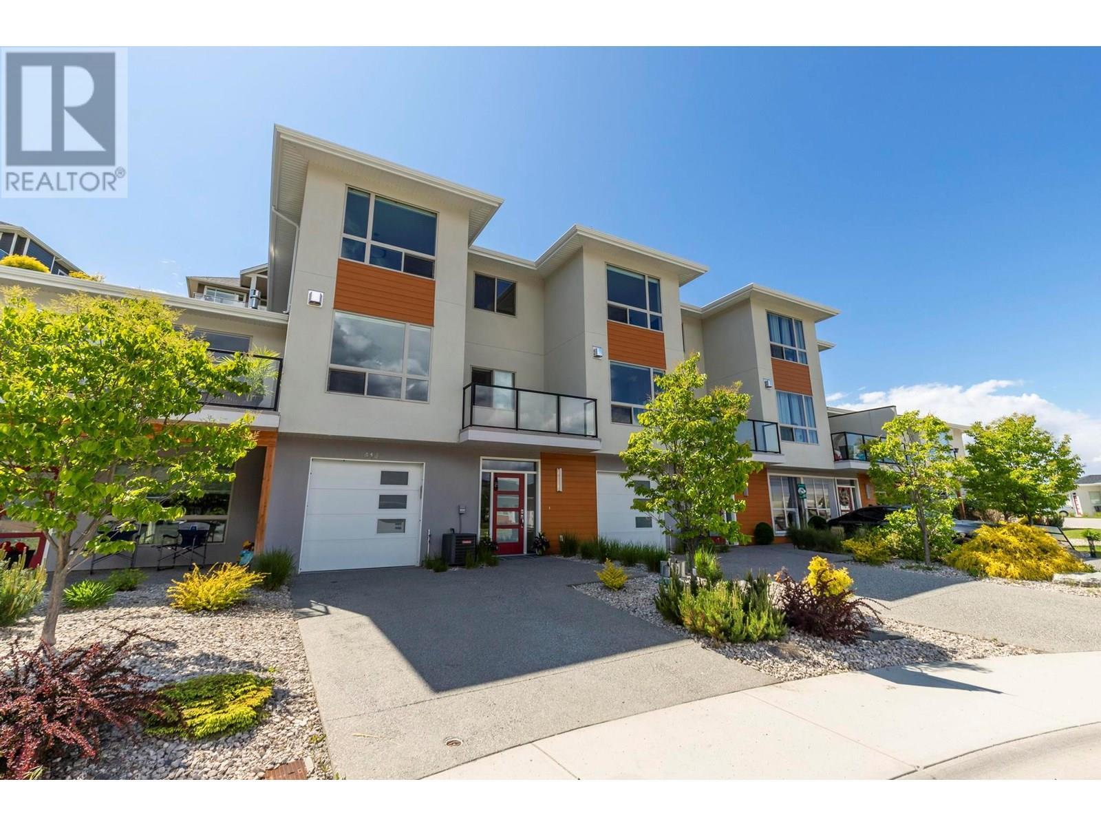 414 Dunbar Court  Kelowna BC V1P 1T5 photo