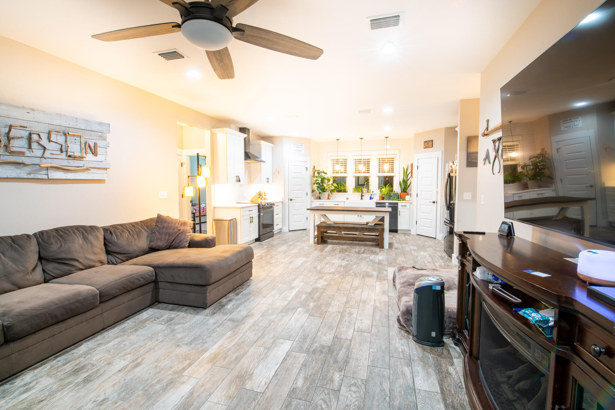 Property Photo:  6251 Highway 4  FL 32531 