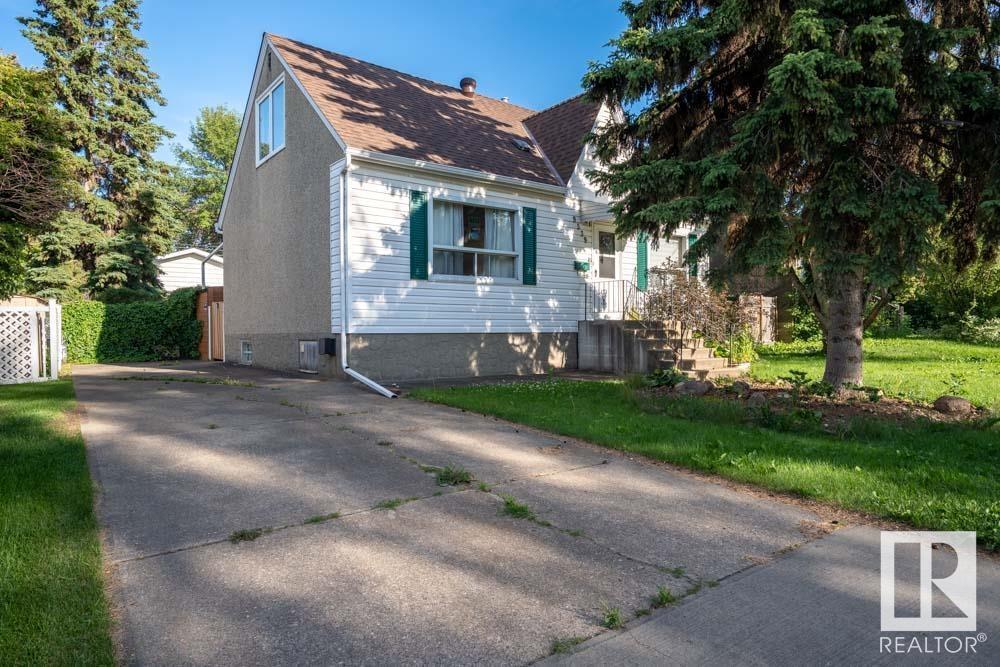 Property Photo:  9539 85 Street NW  AB T6C 3E1 