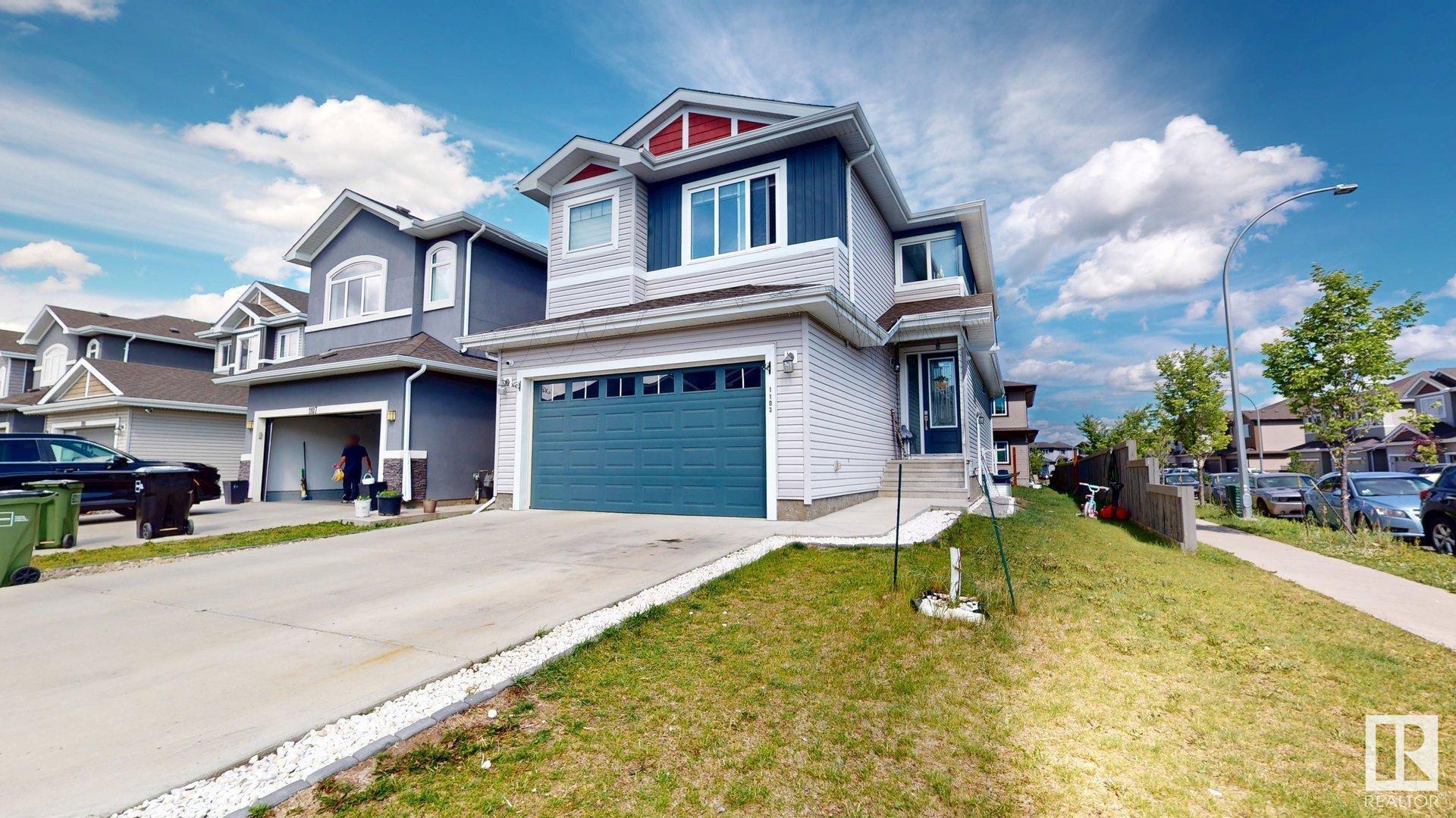 1103 30 Street NW  Edmonton AB T6T 2H1 photo