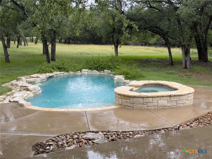 Property Photo:  1448 Hidden Springs Drive  TX 76571 