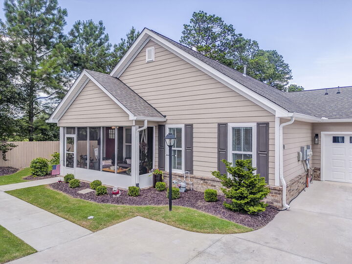 Property Photo: 320 Kempton Lane GA 30721