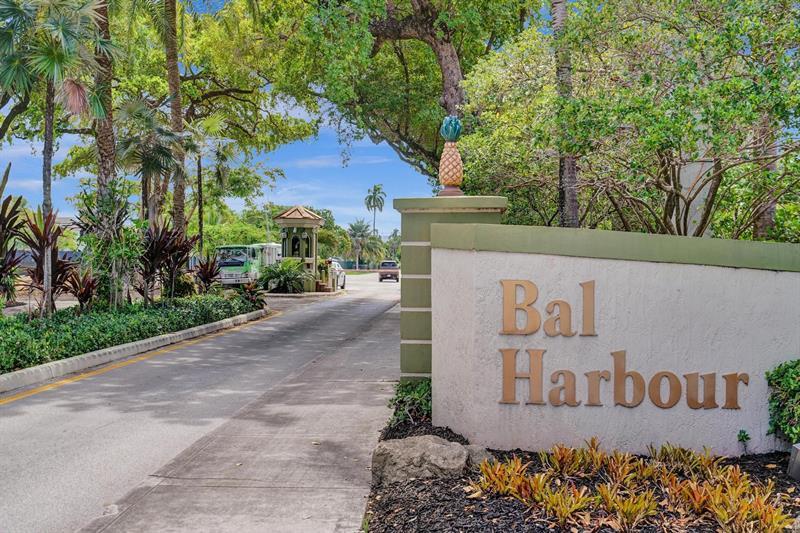 Property Photo: 1801 NE 23rd Ave FL 33305